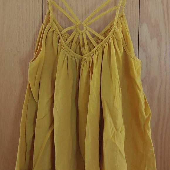 Tank top - Picture 2 of 3